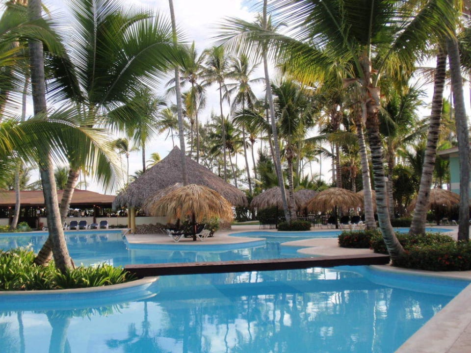 Pool mit Poolbar Grand Palladium Select Bávaro Resort & Spa