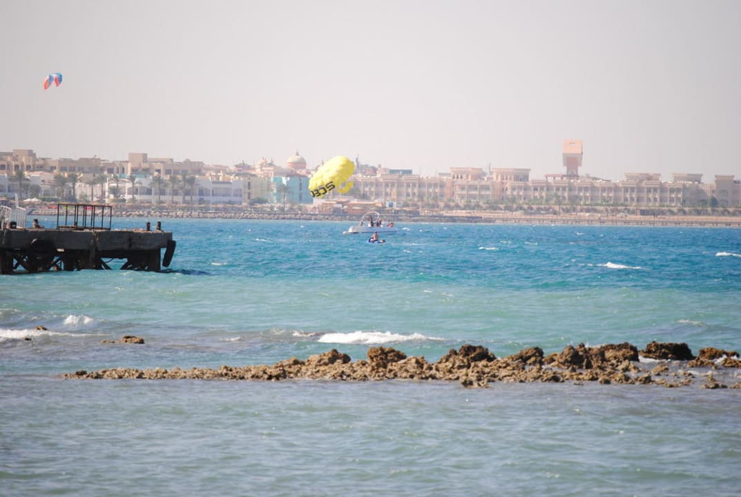 Aussicht vom Hotelstrand Pickalbatros Alf Leila Wa Leila Resort - Neverland Hurghada
