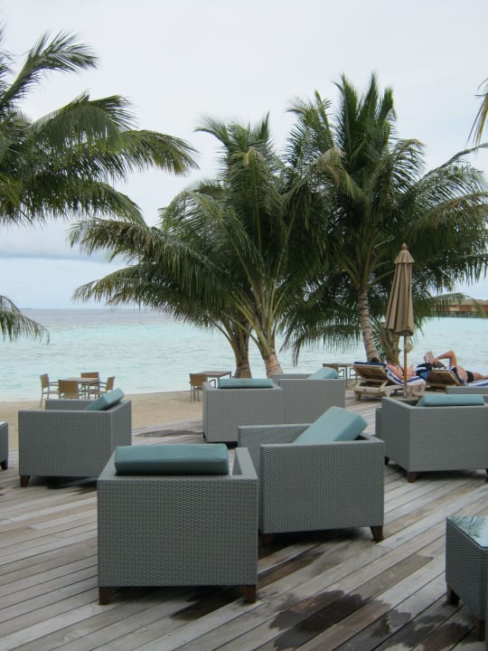 Sitzgelegenheiten Vilamendhoo Island Resort & Spa