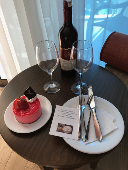 Restaurant Commodore Elite Suites & Spa - Adults only