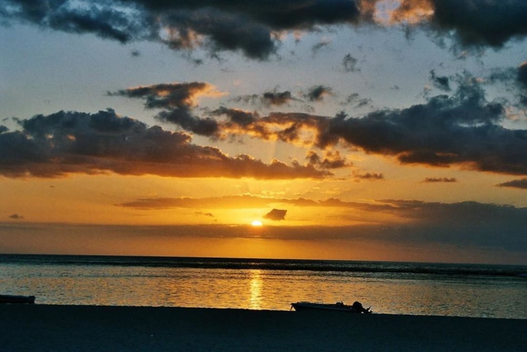 Sonnenuntergang beim Hotel Villas Caroline Hotel Villas Caroline