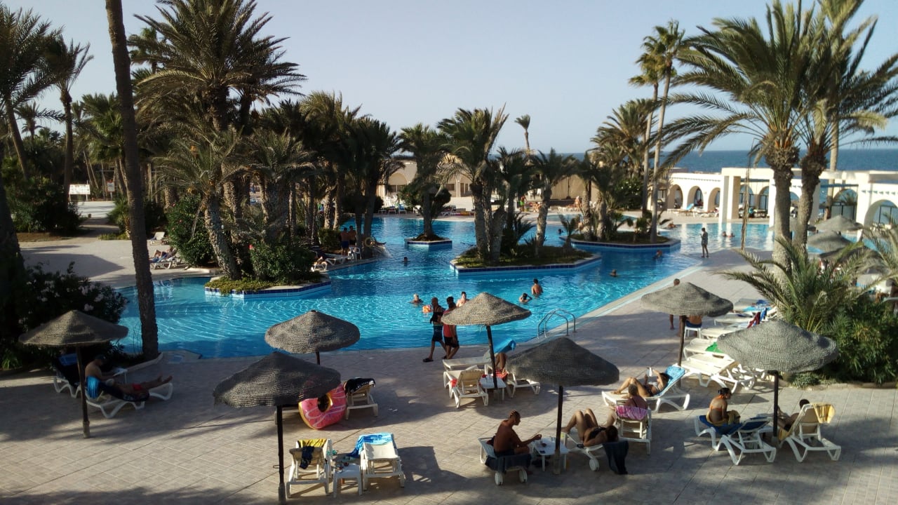 Pool Zita Beach Resort