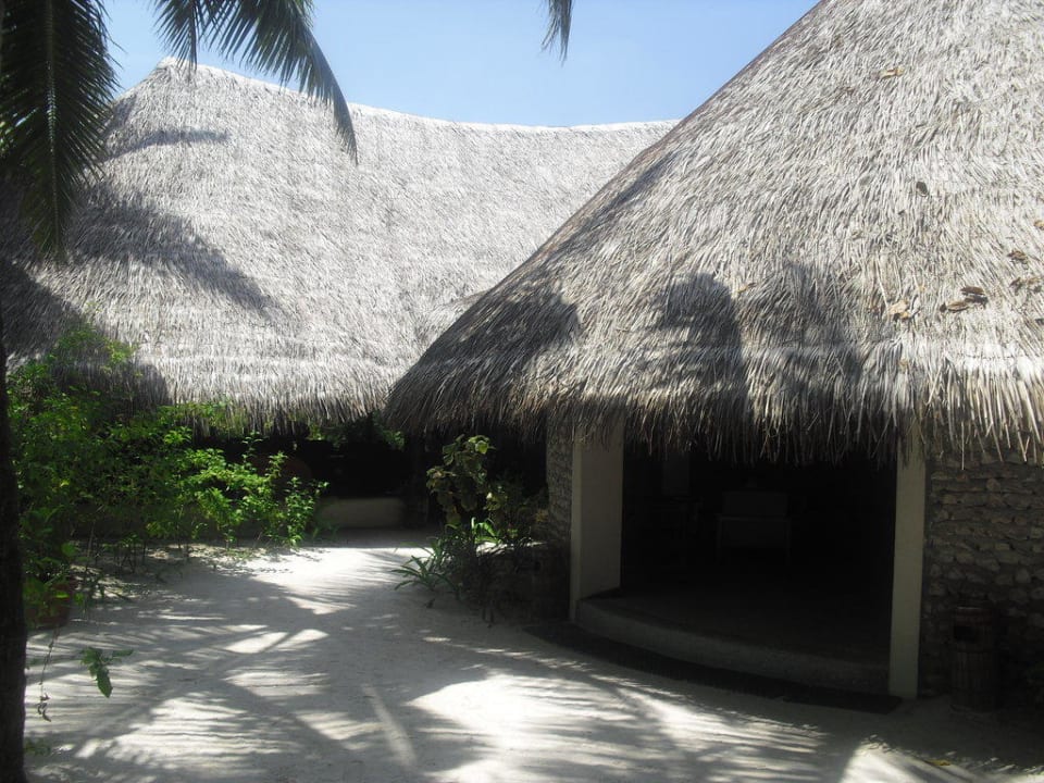 Eingang Rezeption Kuredu Island Resort & Spa