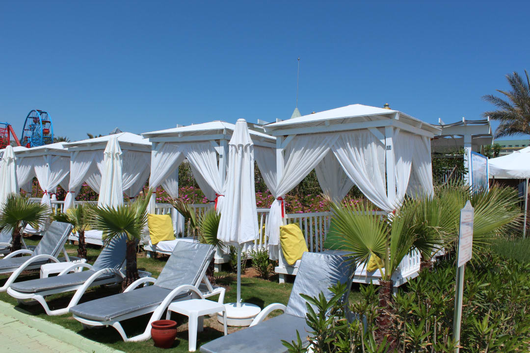 Bali Hütten Hotel Delphin Imperial