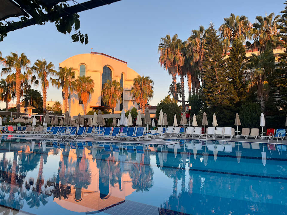 Pool Hane Family Resort