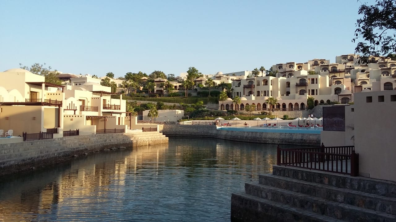 Außenansicht The Cove Rotana Resort
