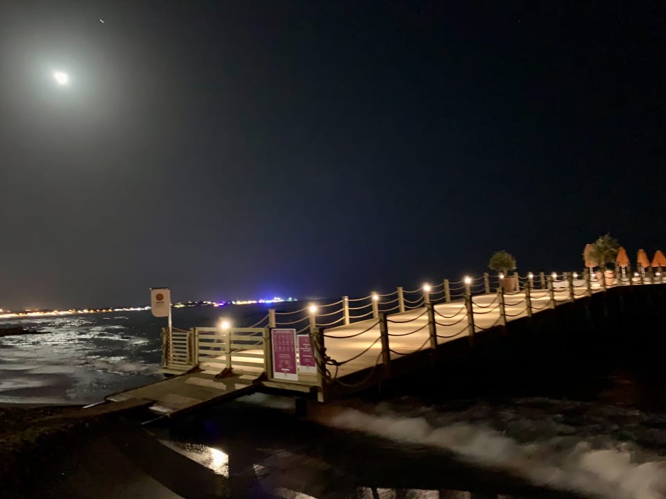 Strand Arum Barut Collection