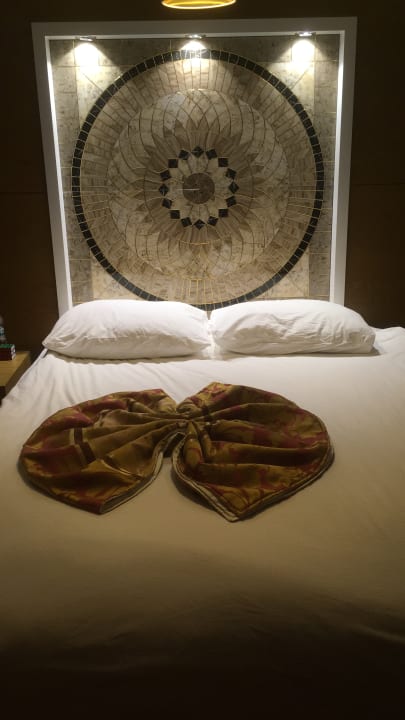 Zimmer Granada Luxury Okurcalar