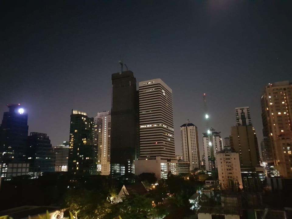 Außenansicht Mövenpick Hotel Sukhumvit 15 Bangkok