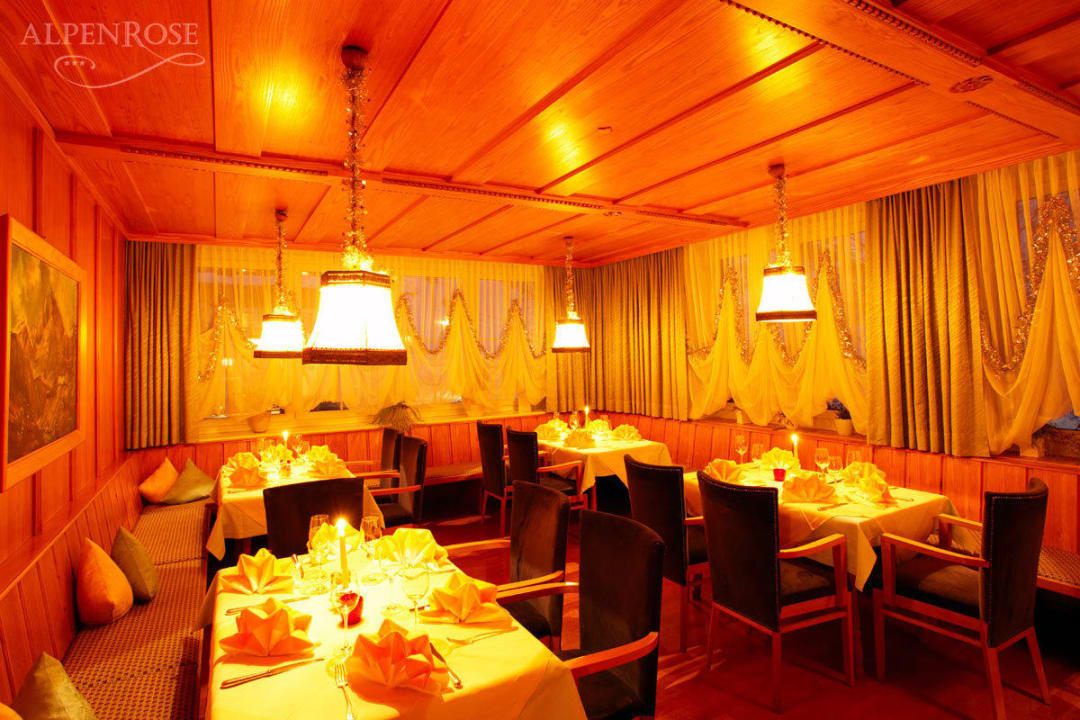 Tiroler Stube Hotel Alpenrose