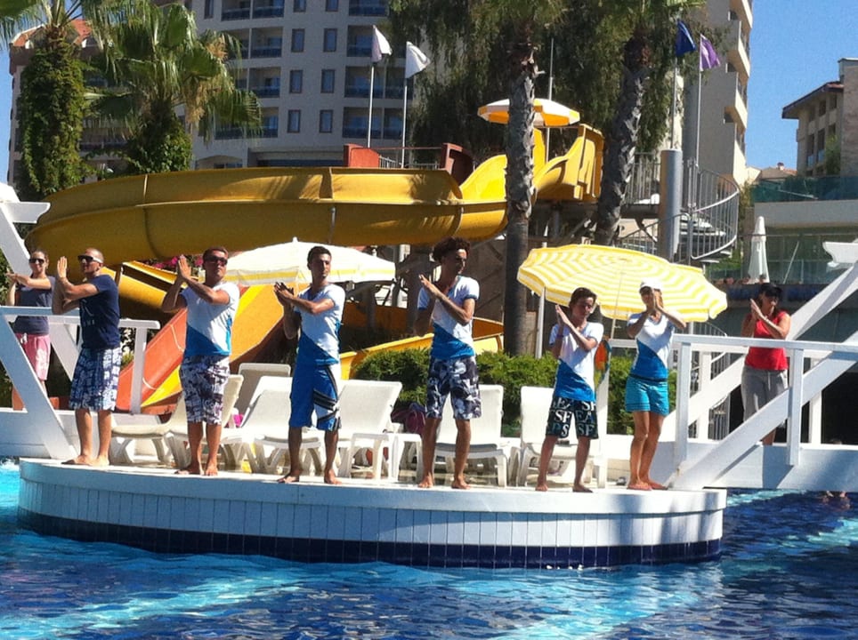 Morgendliche Begrüßung Sealife Buket Resort & Beach