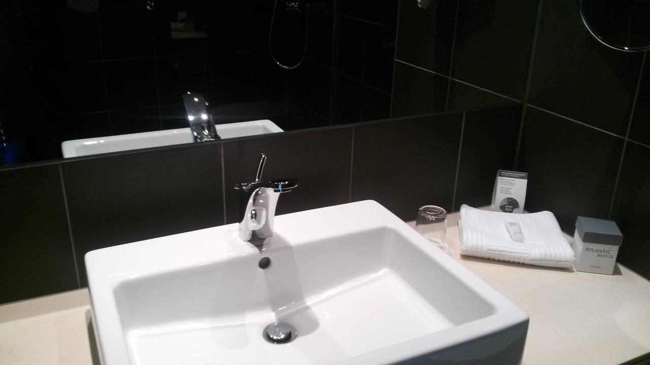 Bad ATLANTIC Hotel Sail City