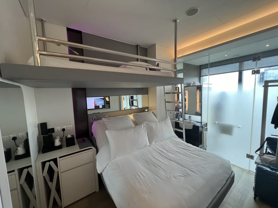 Zimmer YOTEL Singapore