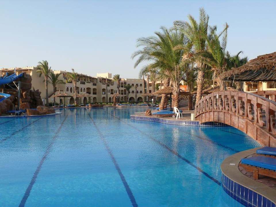 Basen Sea Beach Aqua Park Resort Managed by Blue Resorts