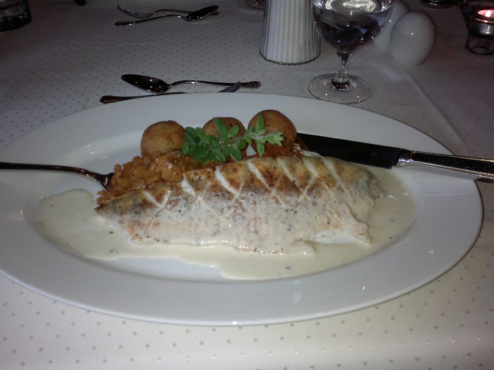 Zanderfilet auf Paprikakraut mit Zitronenverbene-S Platzlhof - Mein Hotel im Zillertal