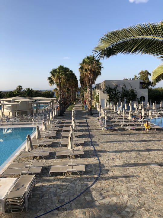 Pool Porto Bello Beach