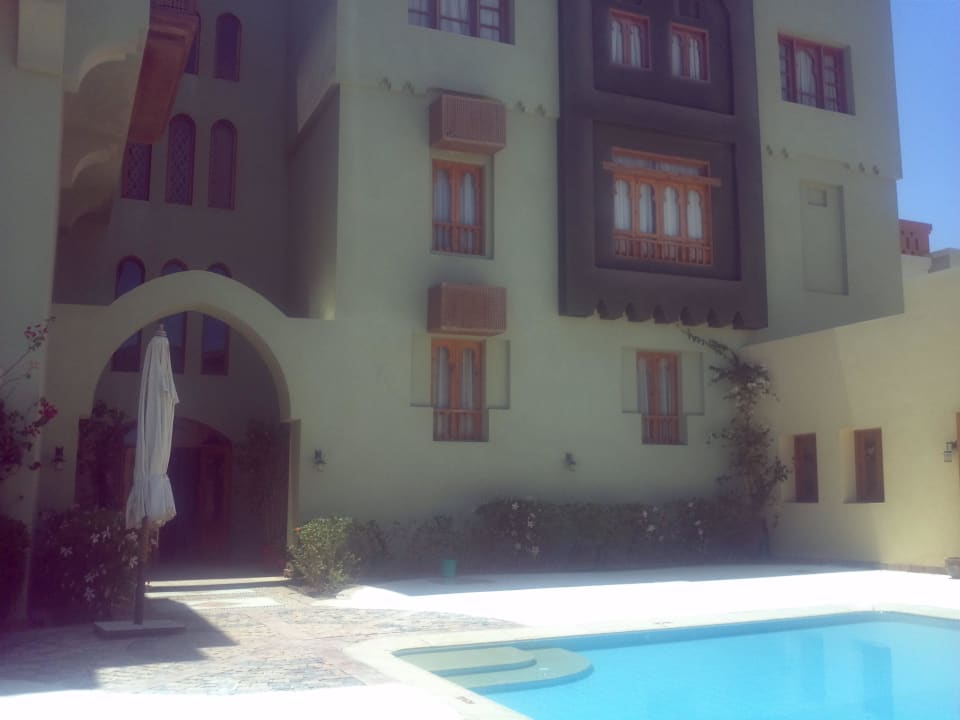 Hotelanlage von außen Ali Pasha Hotel