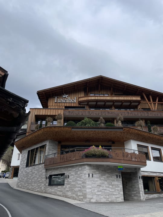 Außenansicht Hotel Alpin Spa Tuxerhof