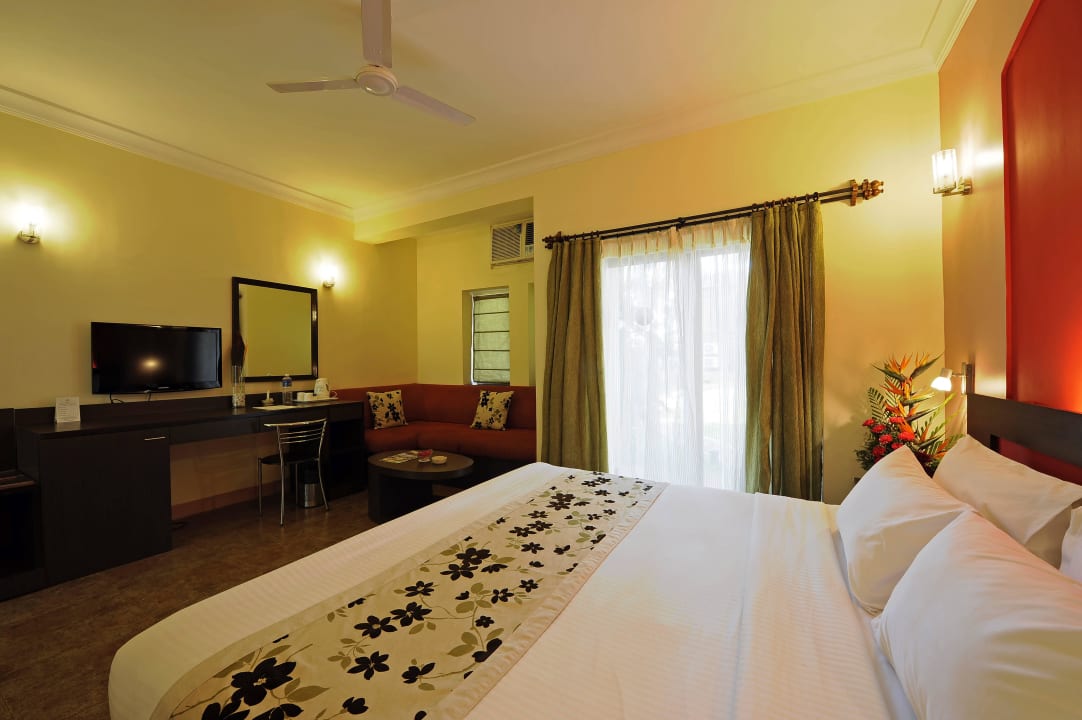 Stuido Suite Rooms Hotel Whispering Palms Beach Resort