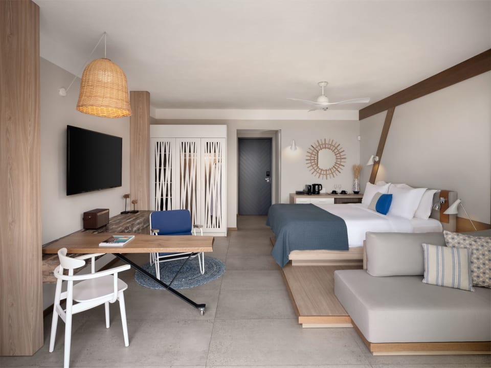 Zimmer Domes Aulus Elounda All-Inclusive Resort, Curio Collection by Hilton