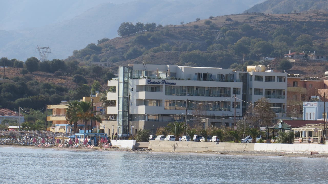 Vom Hafen aus Hotel Corissia Princess