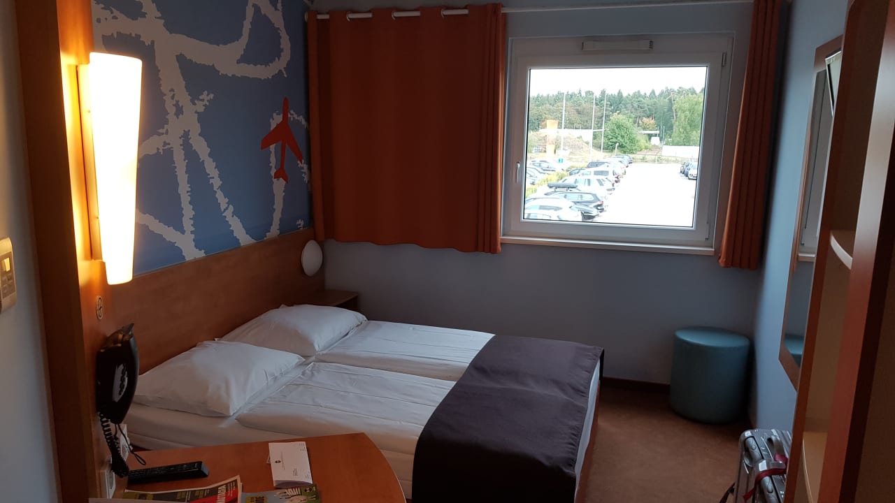 Zimmer B&B Hotel Baden Airpark