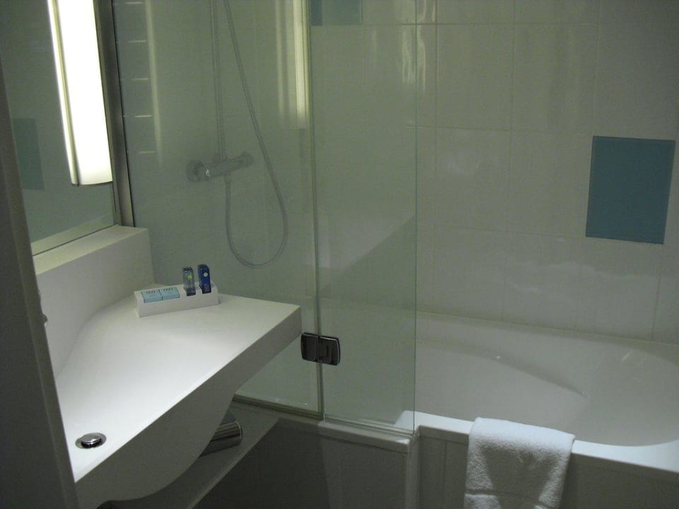 Badezimmer Hotel Novotel London Waterloo