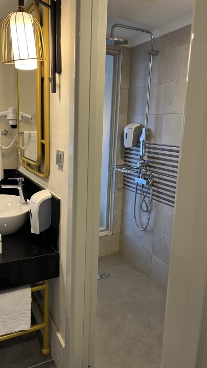 Zimmer Seaden Valentine Resort & Spa