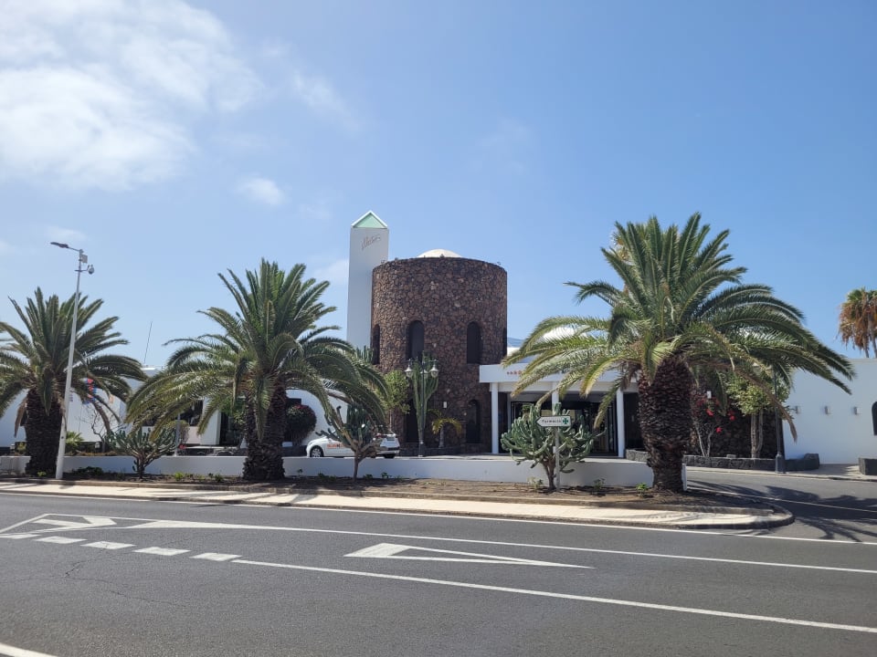 Außenansicht allsun App.-Hotel Albatros