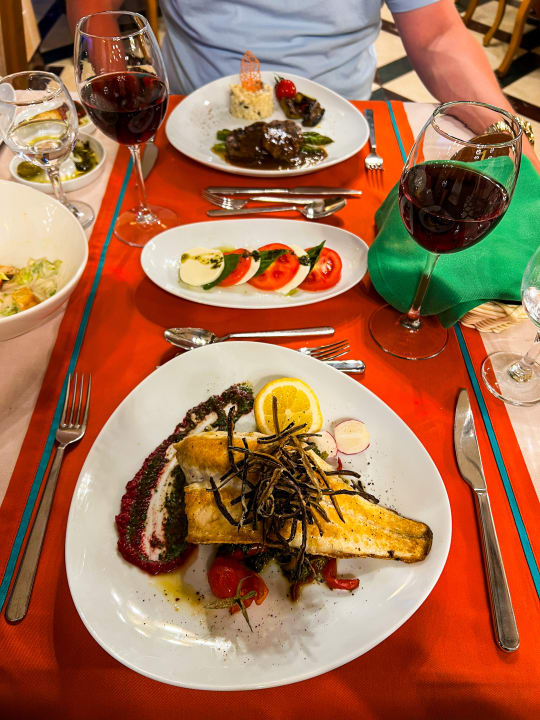 Gastro Saphir Hotel & Villas