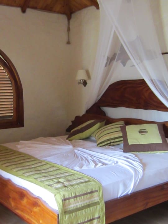 Schlafen im Himmelbett Chalets Côté Mer