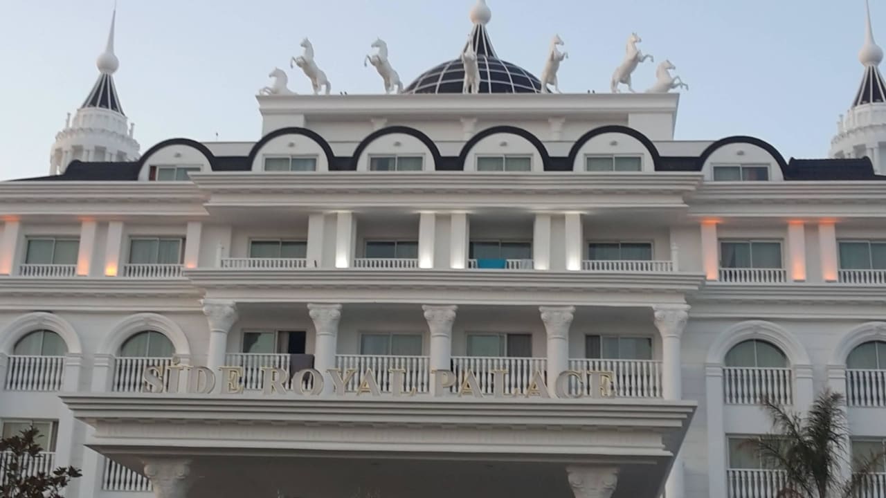 Pompös Side Royal Palace Hotel & Spa