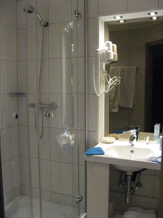 Blick ins Bad Hotel Die Tanne