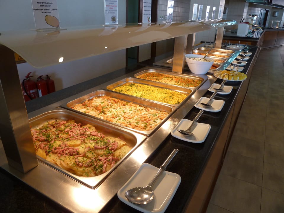 Viel Auswahl an Speisen Sol Luna Bay