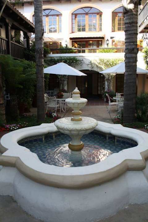 Innenhof Best Western Hotel Carpinteria Inn