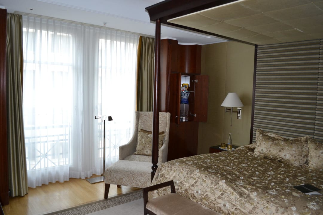Schlafzimmer Hotel Adlon Kempinski Berlin