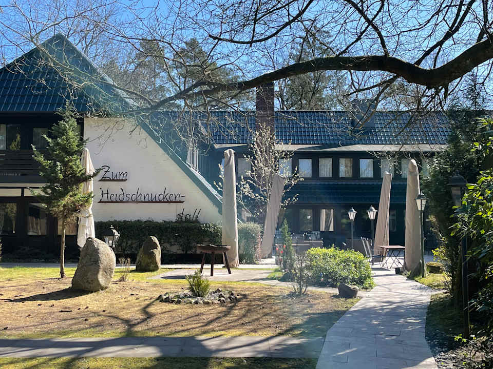 Außenansicht Hotel Zur Heidschnucke