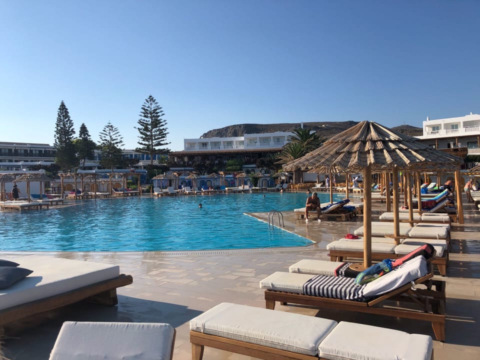 Pool Mitsis Selection Rinela