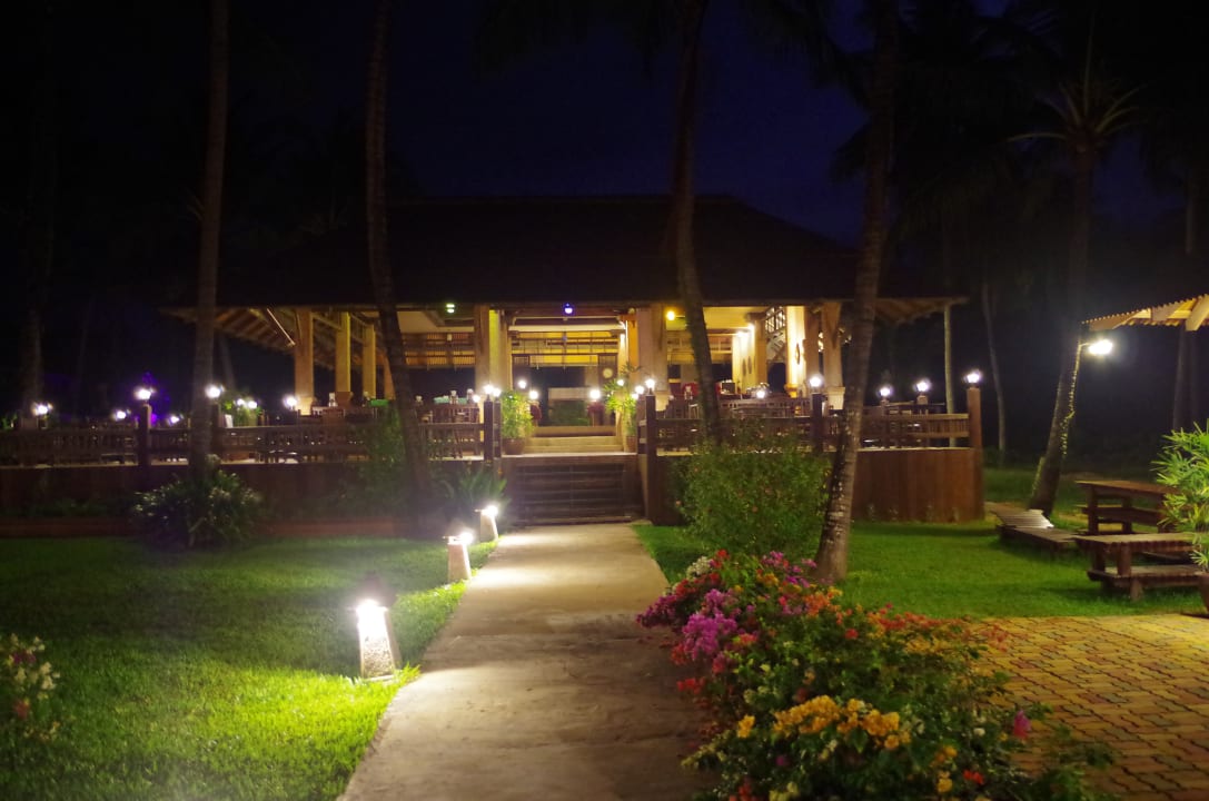 Restaurant The Andamania Beach Resort & Spa