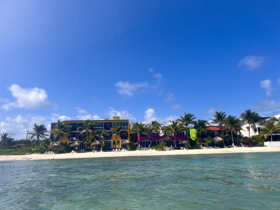 Außenansicht Del Sol Beachfront Hotel and Condos