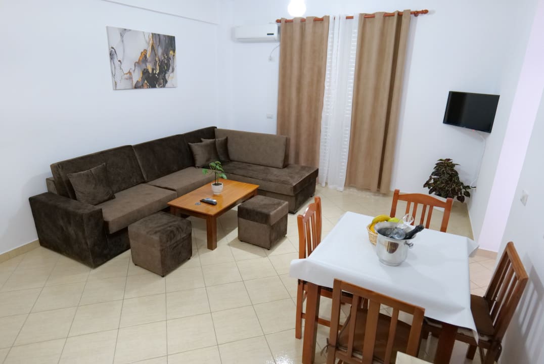 Zimmer Ernest Apartment