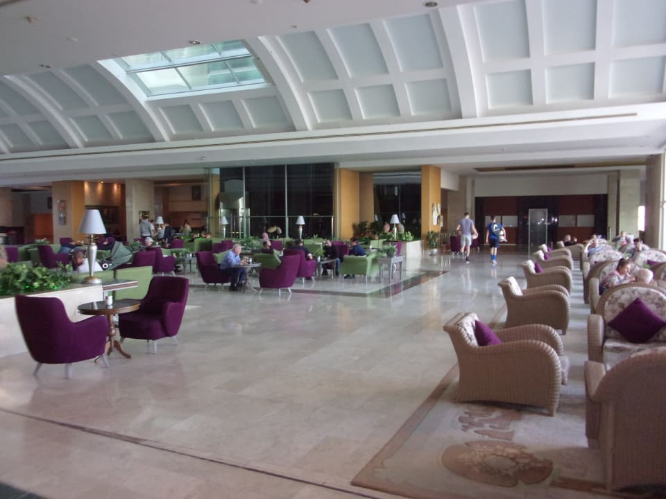 Lobby Hotel Miracle Resort