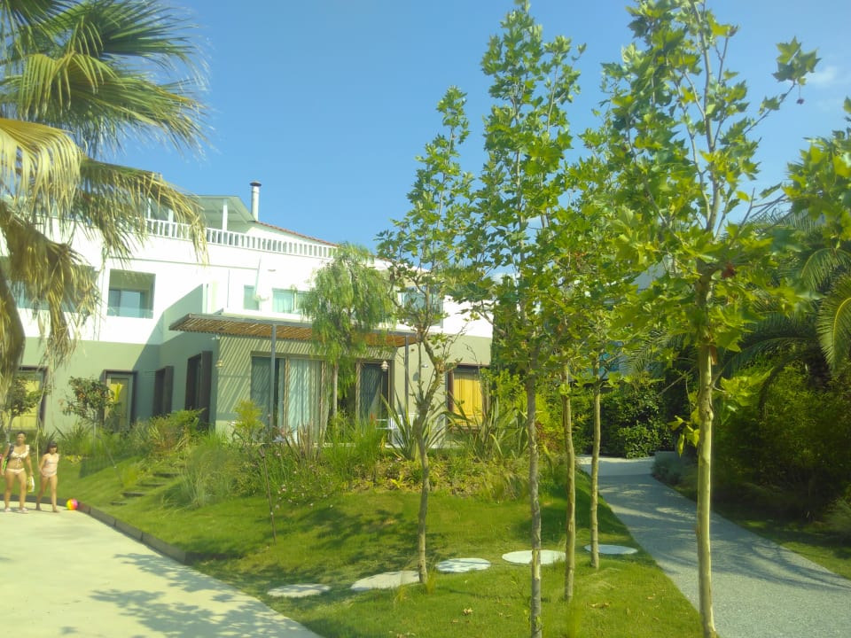 Gartenanlage Ekies All Senses Resort, a Member of Design Hotels