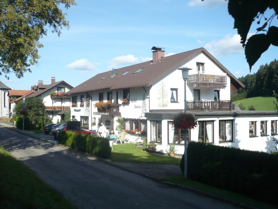 Unser Haus von Außen Gasthof Schwarzwaldtanne