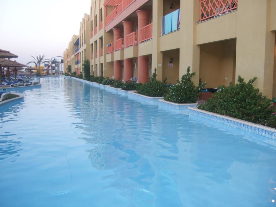 Swimming pool Titanic Beach Spa & Aqua Park