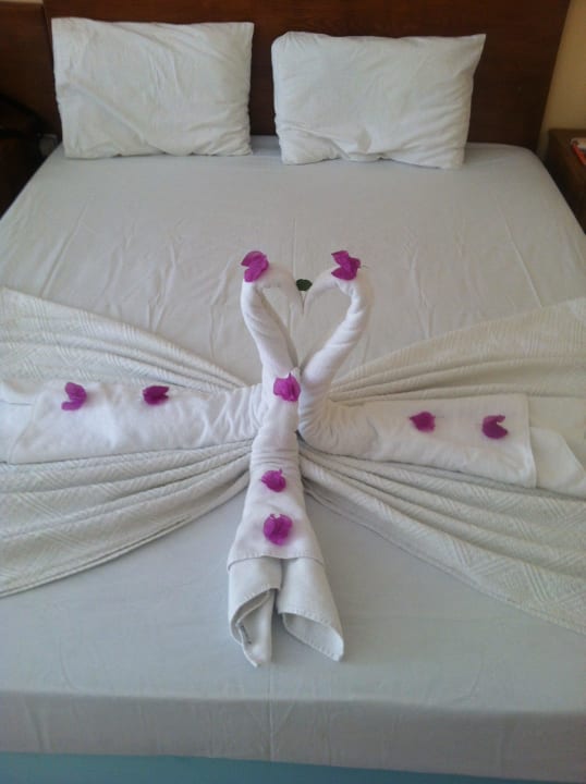 Bed decoration Avena Resort & Spa