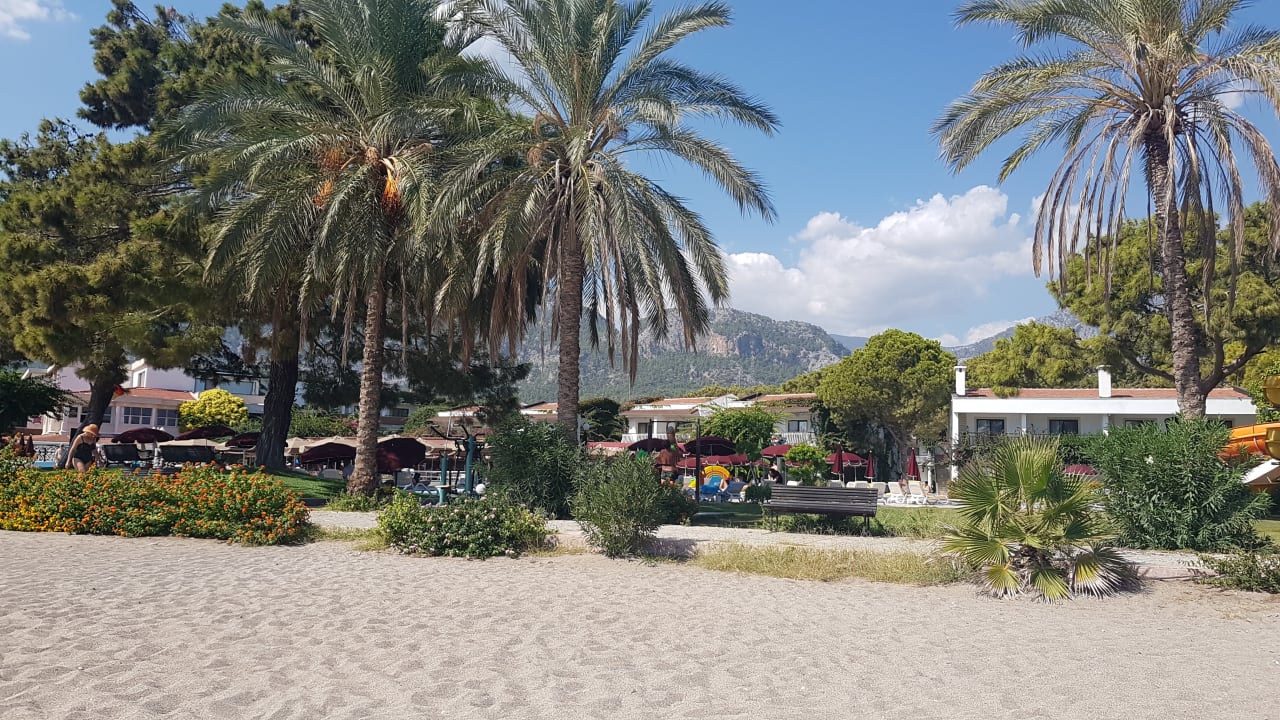 Strand Club Boran Mare Beach