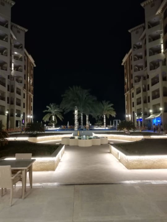 Außenansicht Pullman Resort Al Marjan Island