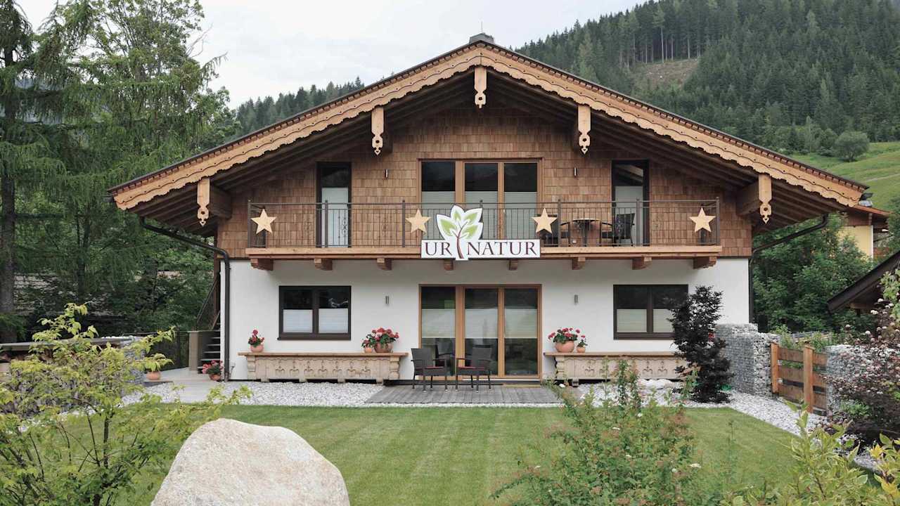Außenansicht Appartementhaus UR-NATUR