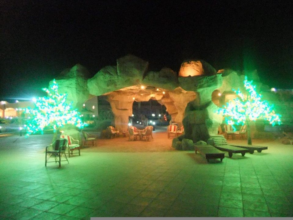 Fruchtbar Three Corners Happy Life Beach Resort